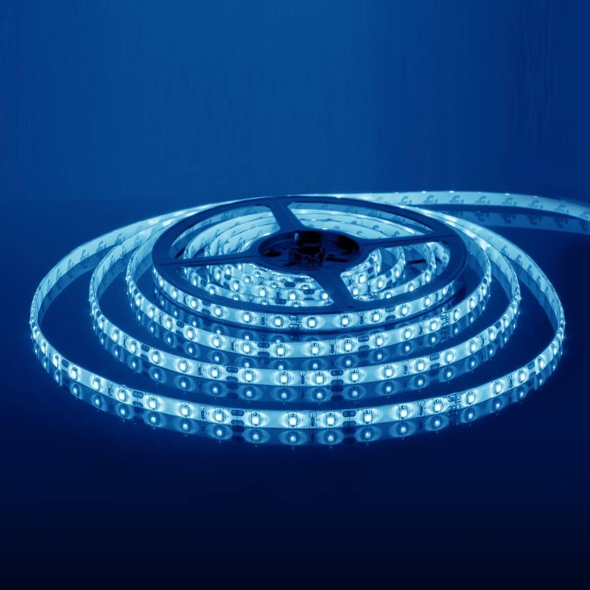 фото светодиодная влагозащищенная лента elektrostandard 14,4w/m 60led/m 5050smd синий 5m a052976 | 220svet.ru
