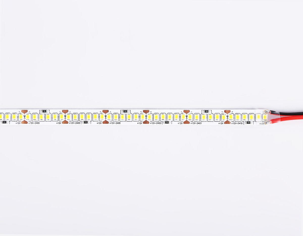 фото светодиодная лента холодный белый ambrella light 19,2w/m 240led/m 2835smd 6500к 5m gs1503 | 220svet.ru