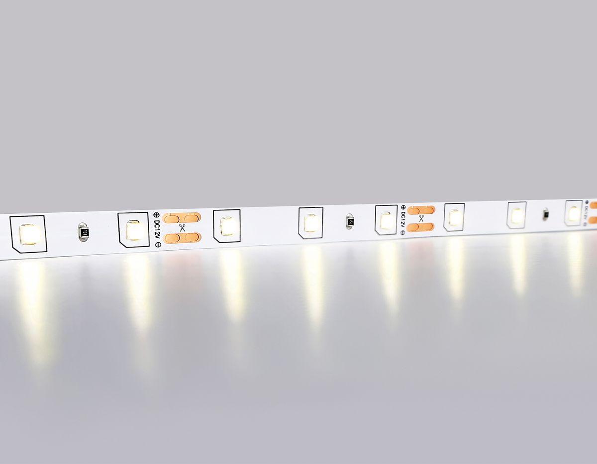 фото светодиодная лента дневной белый ambrella light 4,8w/m 60led/m 2835smd 4500к 5m gs1002 | 220svet.ru