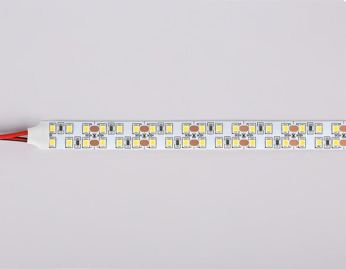 фото светодиодная лента дневной белый ambrella light 24w/m 240led/m 2835smd 4500к 5m gs1702 | 220svet.ru