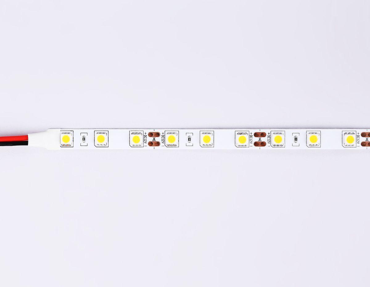 фото светодиодная лента теплый белый ambrella light 14,4w/m 60led/m 5050smd 3000к 5m gs2001 | 220svet.ru