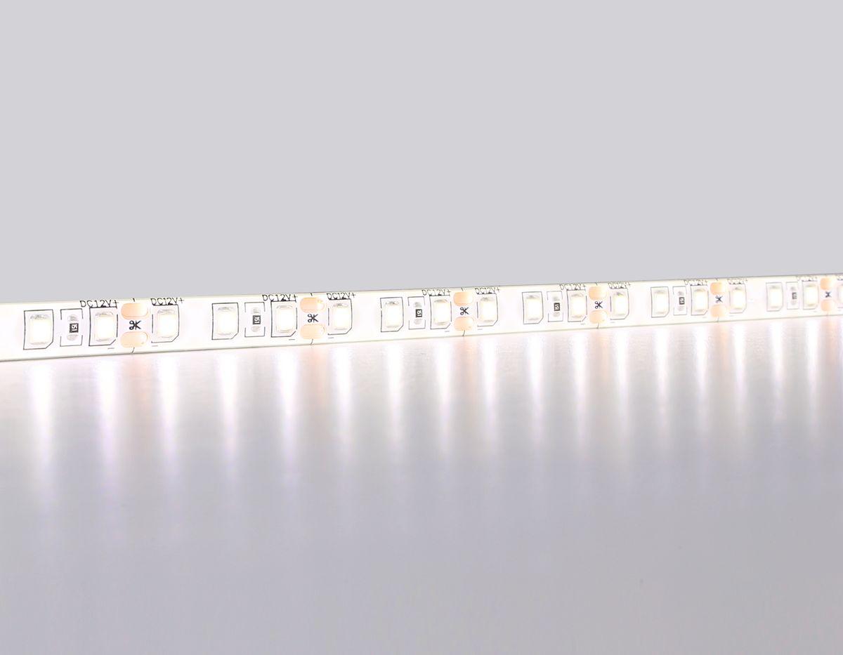 фото светодиодная влагозащищенная лента дневной белый ambrella light 9,6w/m 120led/m 2835smd 4500к 5m gs1202 | 220svet.ru