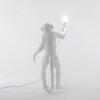 Миниатюра фото настольная лампа monkey lamp standing | 220svet.ru
