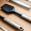 Миниатюра фото ложка-лопатка с мягким захватом из нерж/стали soft grip mc, 30 см grey kitchen craft | 220svet.ru